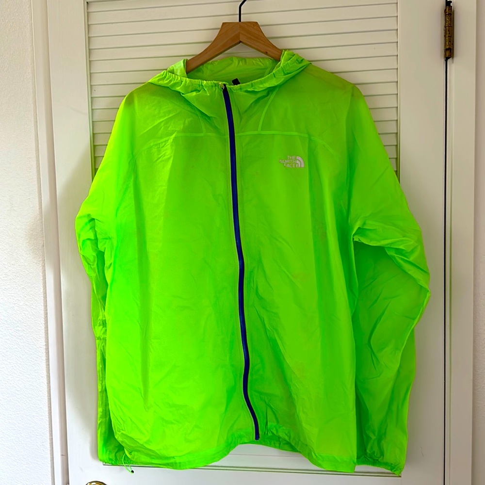 The North Face Men’s Feather Lite Storm Flight Series Green Hooded Jacket, XL